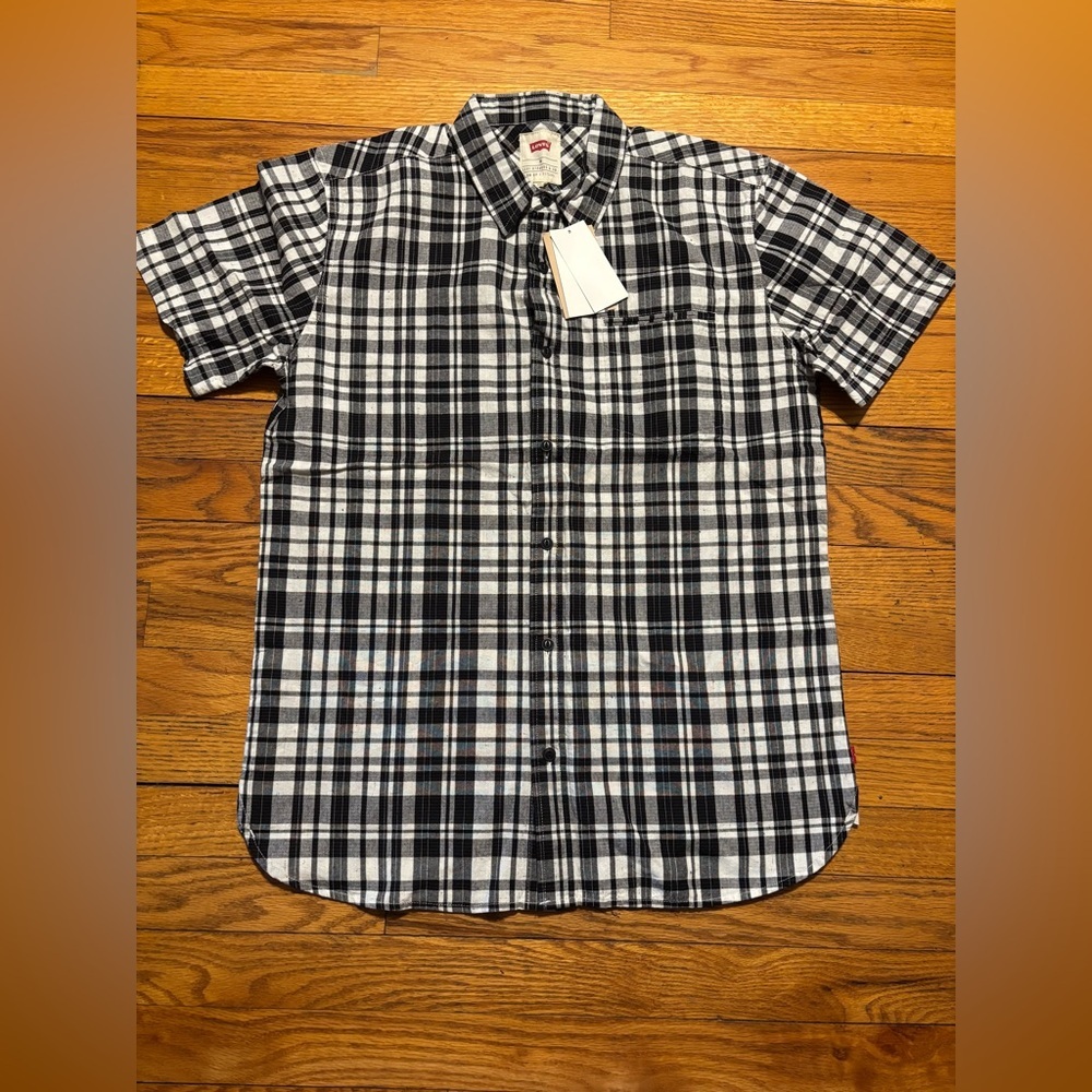 Levi’s  Shirt NWT